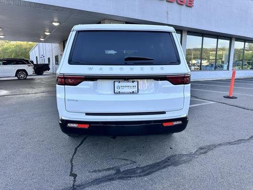 2024 Jeep Wagoneer Series I 4x4