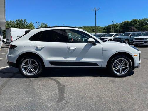 White 2021 Porsche Macan Macan