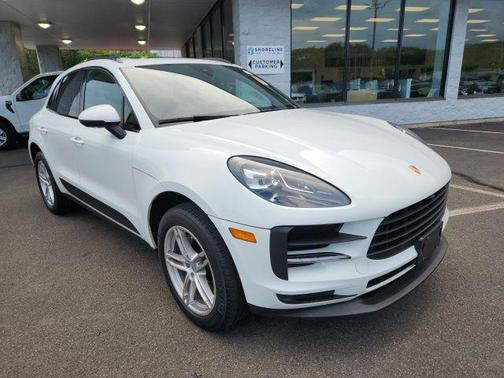 White 2021 Porsche Macan Macan