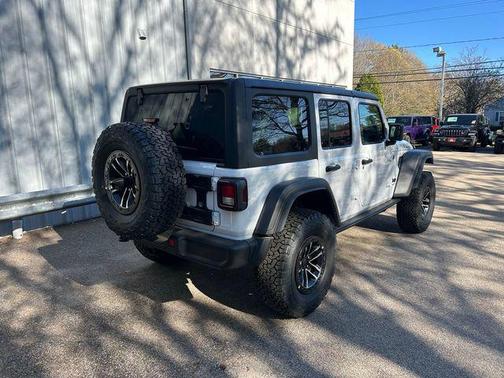Bright White Clearcoat 2026 Jeep Wrangler Willys
