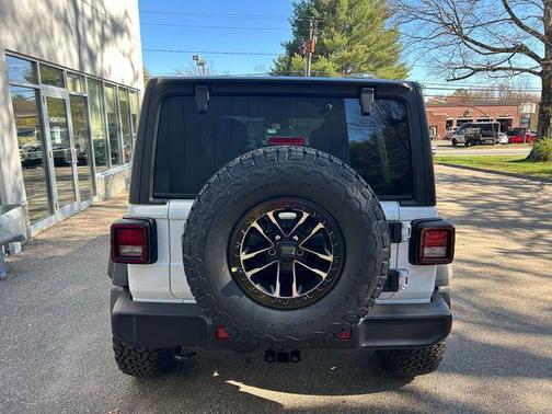 Bright White Clearcoat 2026 Jeep Wrangler Willys