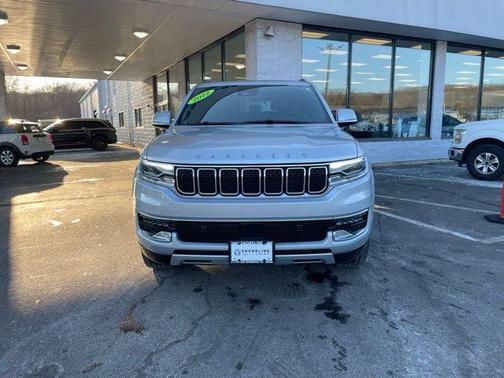 2022 Jeep Wagoneer Series II 4x4