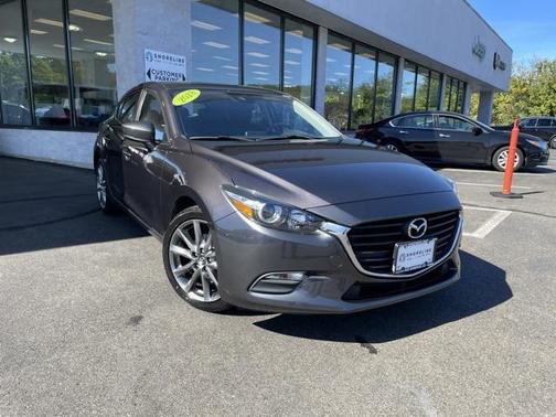 2018 Mazda Mazda3 Touring