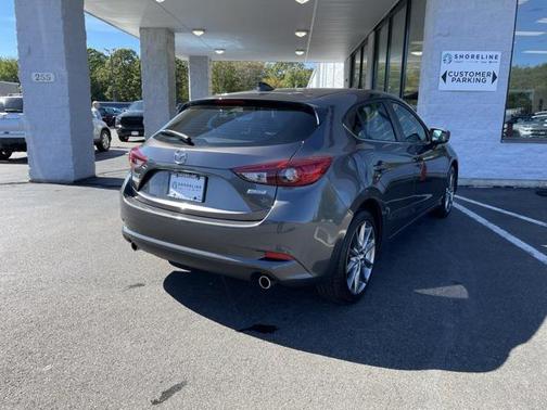 2018 Mazda Mazda3 Touring