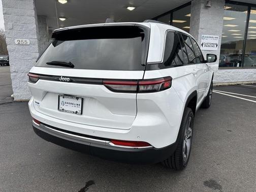 2024 Jeep Grand Cherokee 4xe Base