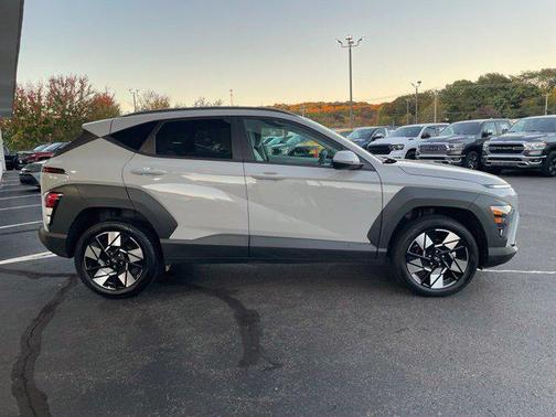 Cyber Gray Metallic 2024 Hyundai KONA SEL