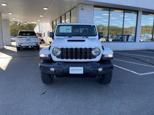 2025 Jeep Gladiator Sport S