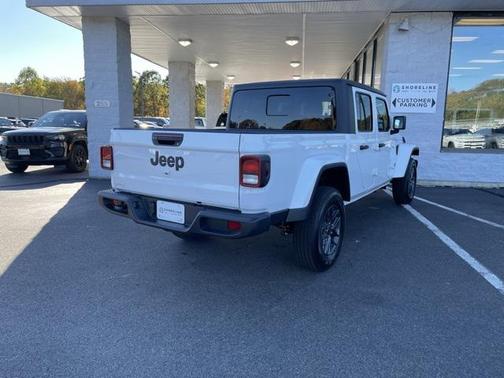 2025 Jeep Gladiator Sport S