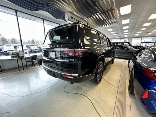 2025 Jeep Wagoneer 4x4