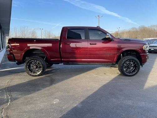 2021 RAM 2500 Laramie Crew Cab 4x4 6'4' Box