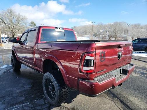 2021 RAM 2500 Laramie Crew Cab 4x4 6'4' Box