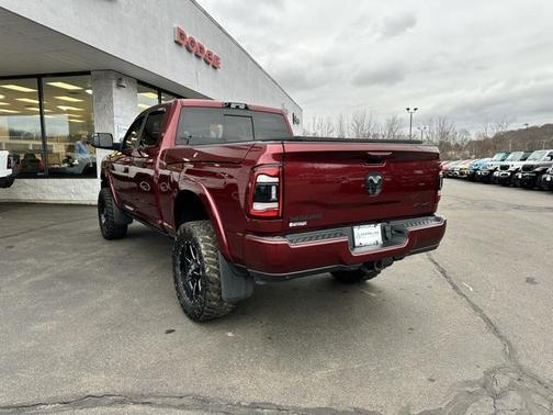 2021 RAM 2500 Laramie Crew Cab 4x4 6'4' Box