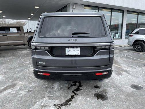 2026 Jeep Grand Wagoneer 4x4