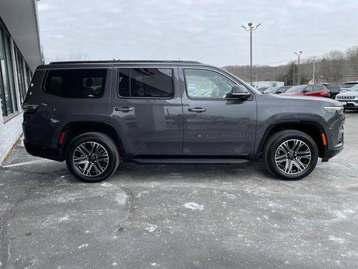 2026 Jeep Grand Wagoneer 4x4