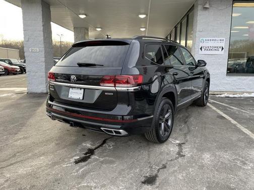 2021 Volkswagen Atlas 3.6L SE w/Technology