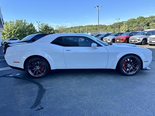 2021 Dodge Challenger R/T Scat Pack Widebody