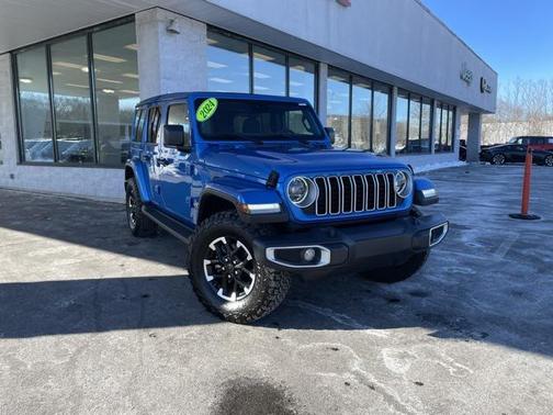 2024 Jeep Wrangler 4-Door Sahara 4x4