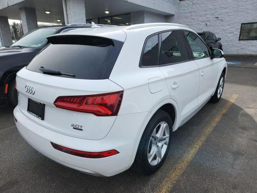 2018 Audi Q5 2.0T Premium