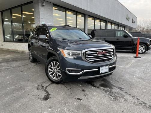 2019 GMC Acadia SLE-2