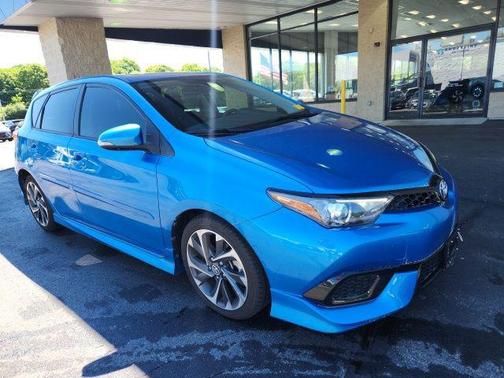 Electric 2018 Toyota Corolla iM Base