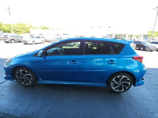 Electric 2018 Toyota Corolla iM Base