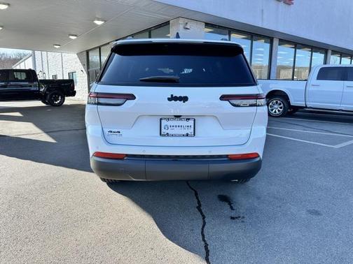 2025 Jeep Grand Cherokee L Altitude
