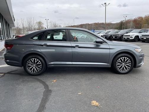 2021 Volkswagen Jetta 1.4T R-Line