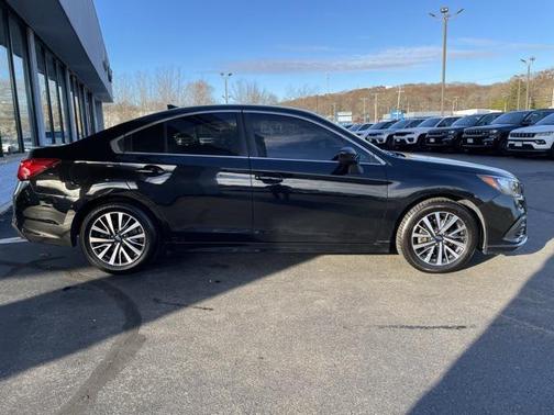 2018 Subaru Legacy Premium