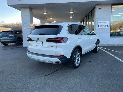 2025 BMW X5 xDrive40i