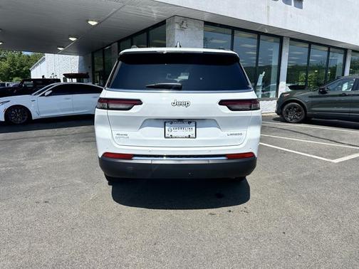 2025 Jeep Grand Cherokee L Laredo
