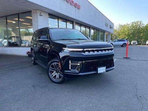 High Gloss Black 2026 Jeep Grand Wagoneer Grand Wagoneer