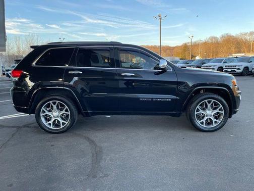 2021 Jeep Grand Cherokee Overland