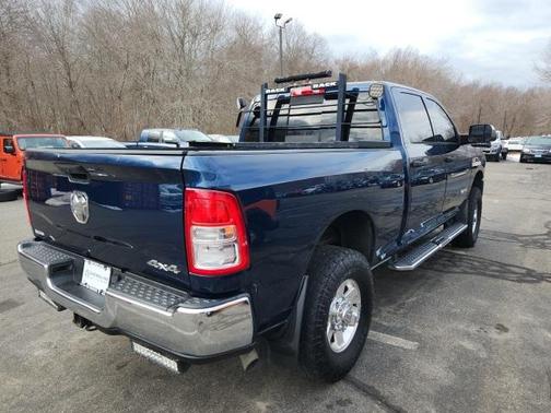 2019 RAM 2500 Tradesman Crew Cab 4x4 6'4' Box