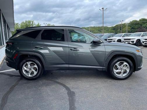 Amazon Gray 2023 Hyundai TUCSON SEL