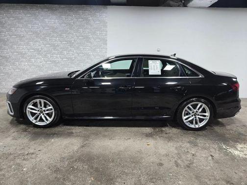 2023 Audi A4 45 S line Premium Plus