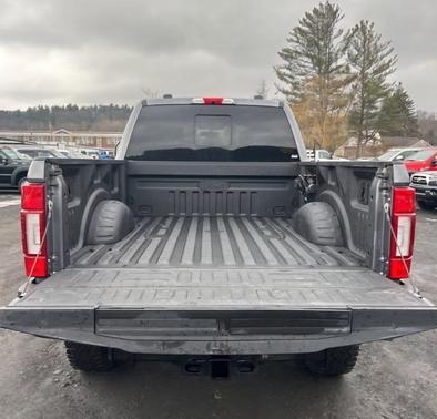 2022 Ford F-350 Lariat