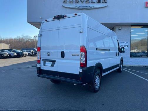 2024 RAM ProMaster 2500 Tradesman