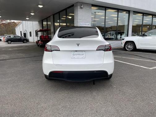 2023 Tesla Model Y Long Range Dual Motor All-Wheel Drive