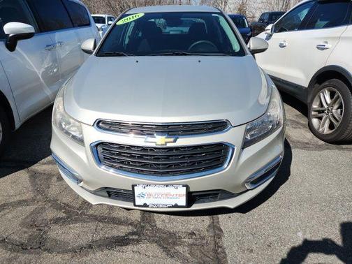 Champagne Silver Metallic 2016 Chevrolet Cruze Limited 1LT