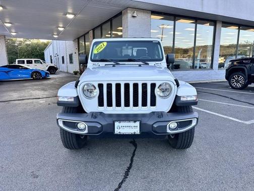 2021 Jeep Gladiator Overland