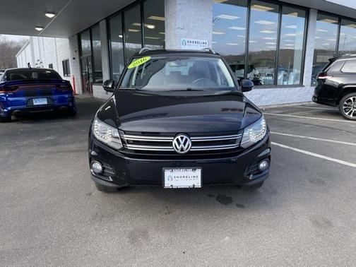 2016 Volkswagen Tiguan SE