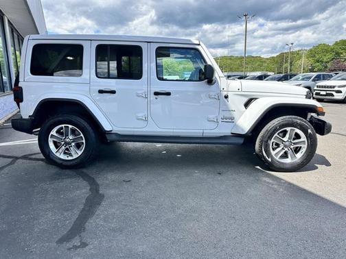 2022 Jeep Wrangler Unlimited Sahara