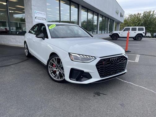 2023 Audi S4 Premium Plus TFSI quattro Tiptronic
