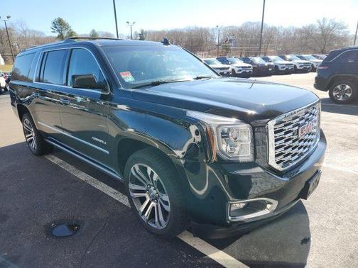 Onyx Black 2018 GMC Yukon XL Denali