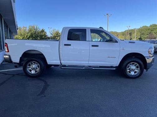 2021 RAM 2500 Tradesman Crew Cab 4x4 6'4' Box