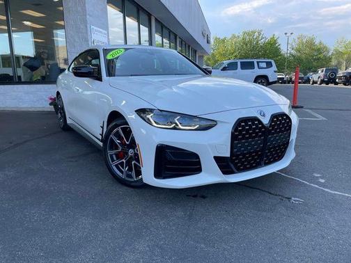 Alpine White 2023 BMW M440 i xDrive