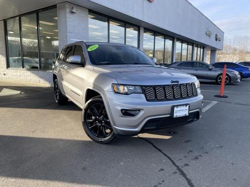 2021 Jeep Grand Cherokee Laredo