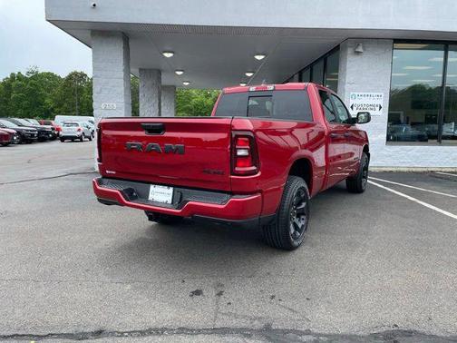 Molten Red Pearlcoat 2026 RAM 1500 Express