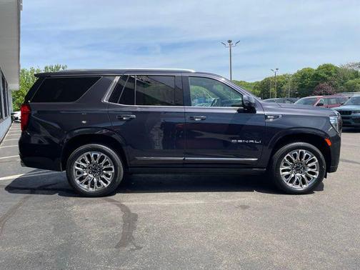 Titanium Rush Metallic 2023 GMC Yukon Denali Ultimate