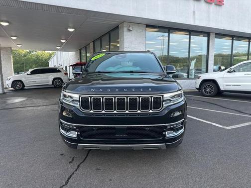 2022 Jeep Wagoneer Series III 4x4